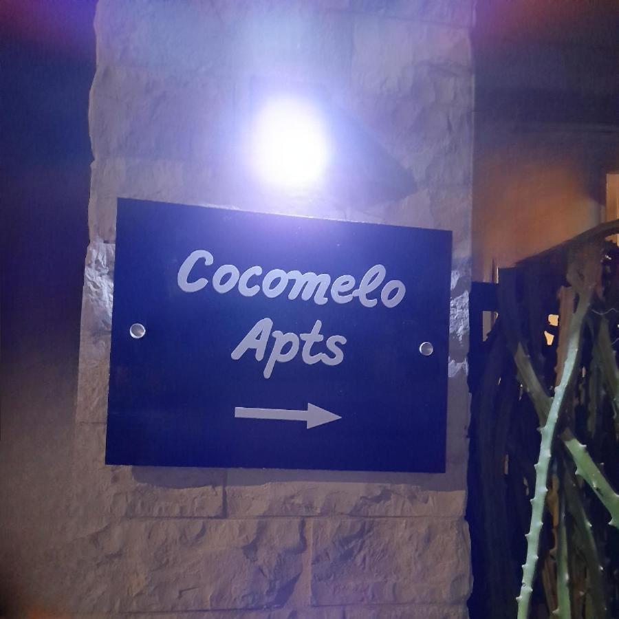 Cocomelo Apts Heraklion  Екстер'єр фото