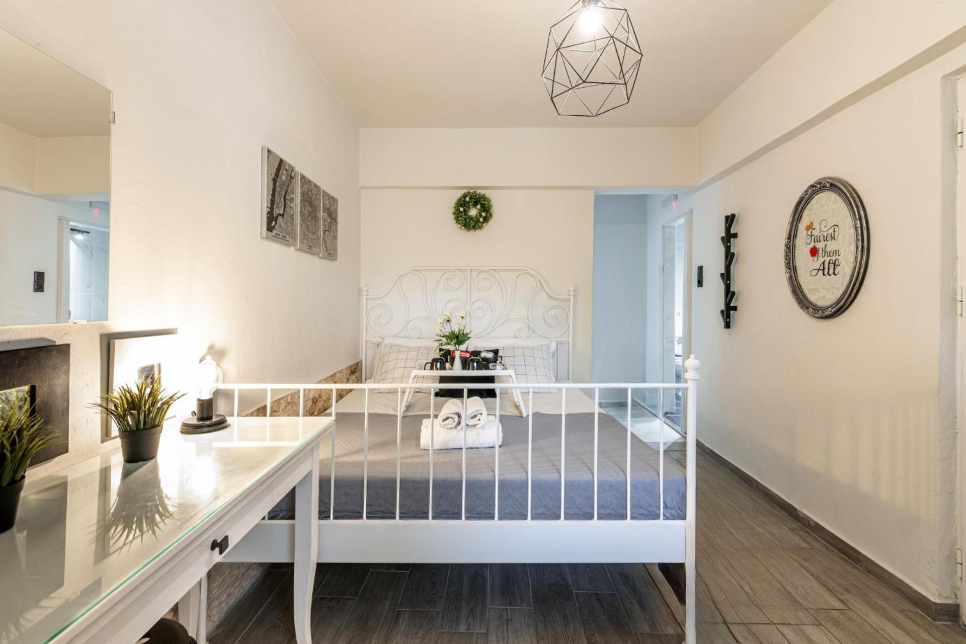 Cocomelo Apts Heraklion  Екстер'єр фото